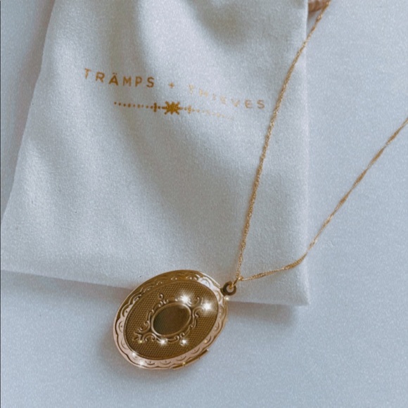 New Gold plated locket - Picture 8 of 8